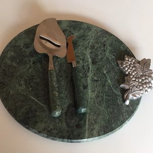 Pier 1 Marble Cheese board and knives